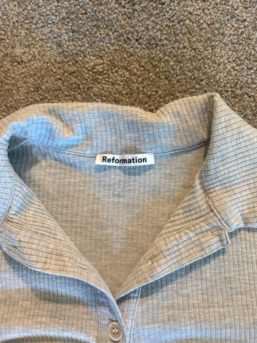 Reformation Heather Gray Ribbed Ruched Button Crop Top - Picture 3 of 3